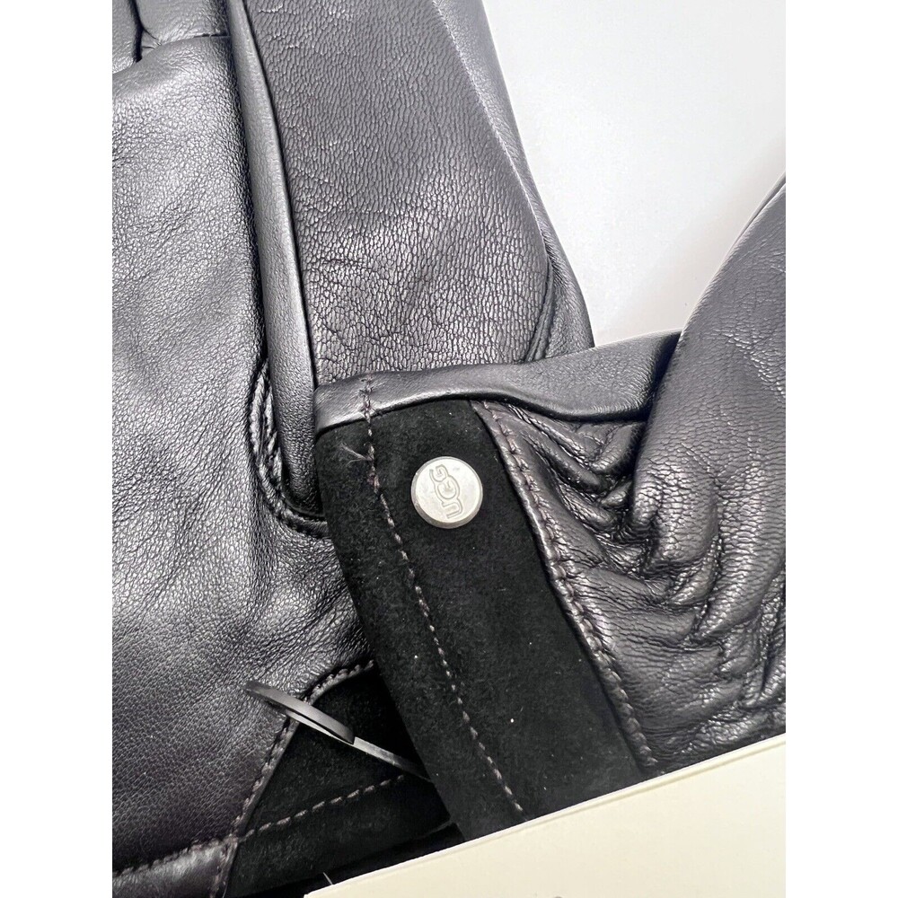 Ugg Men’s Black Faux Fur Lined Captain Pieced Genuine Leather Glove Warm New $95 - Picture 2 of 6